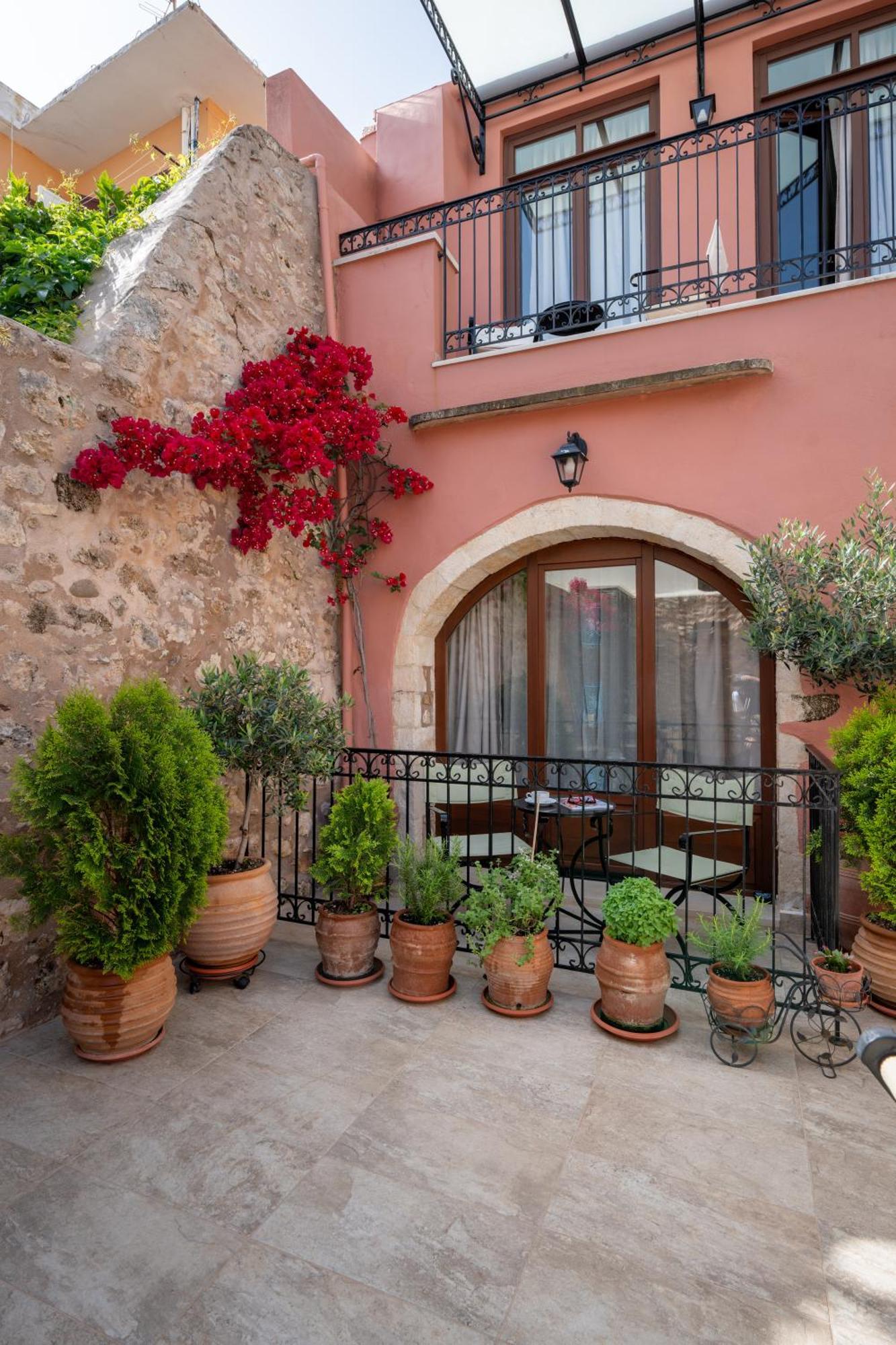 Phaedra Suites (Adults Only) ريثيمنو المظهر الخارجي الصورة